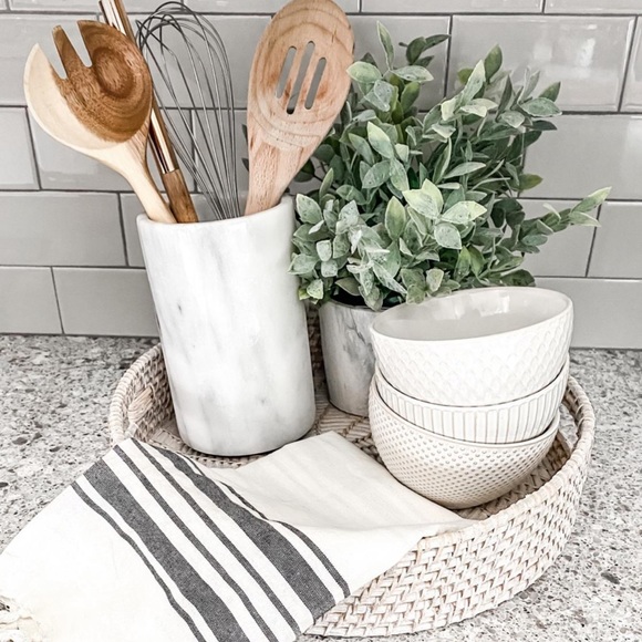 Crate&Barrel Other - HP 🎉 Marble French Utensil Holder or Wine Cooler